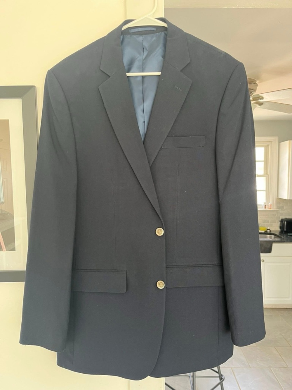 Men’s navy blazer, size 40L - like new